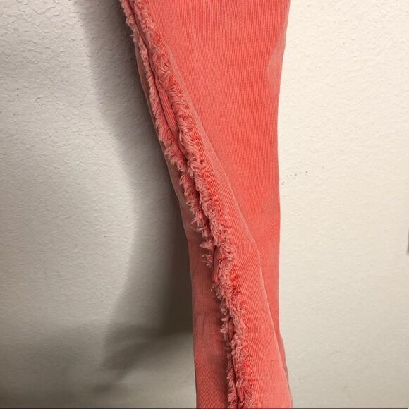 Joe's Jeans in Leaf - Picture 6 of 12